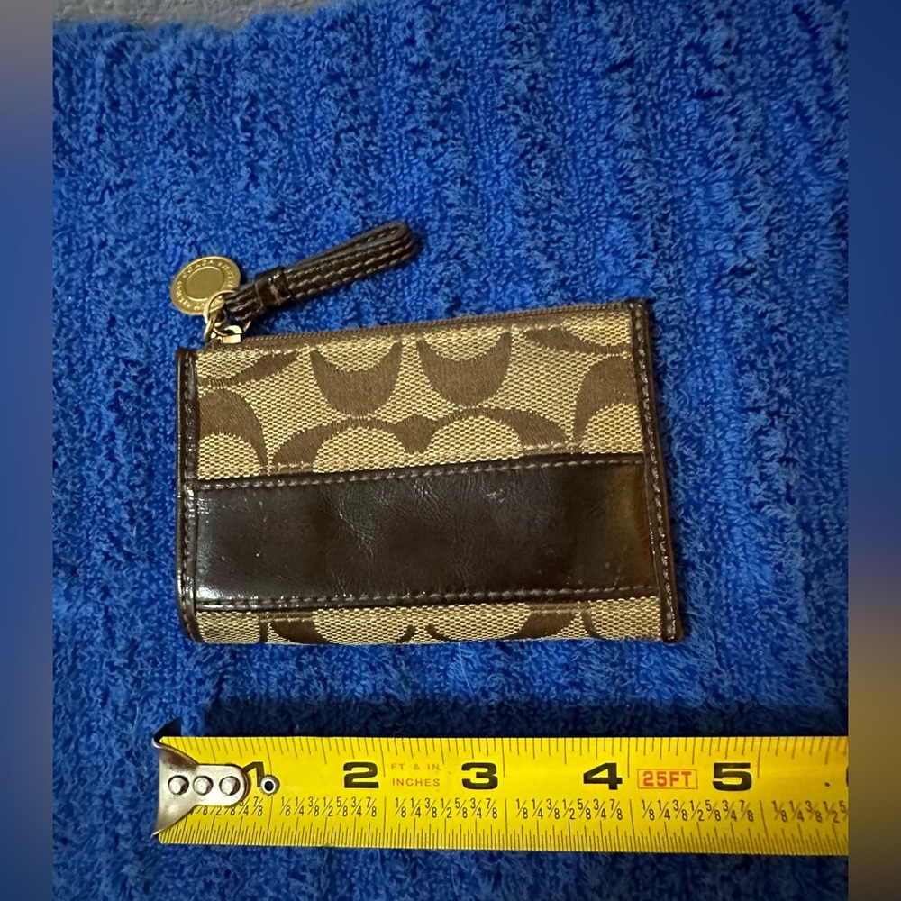 Coach mini skinny wallet in khaki/mahogany